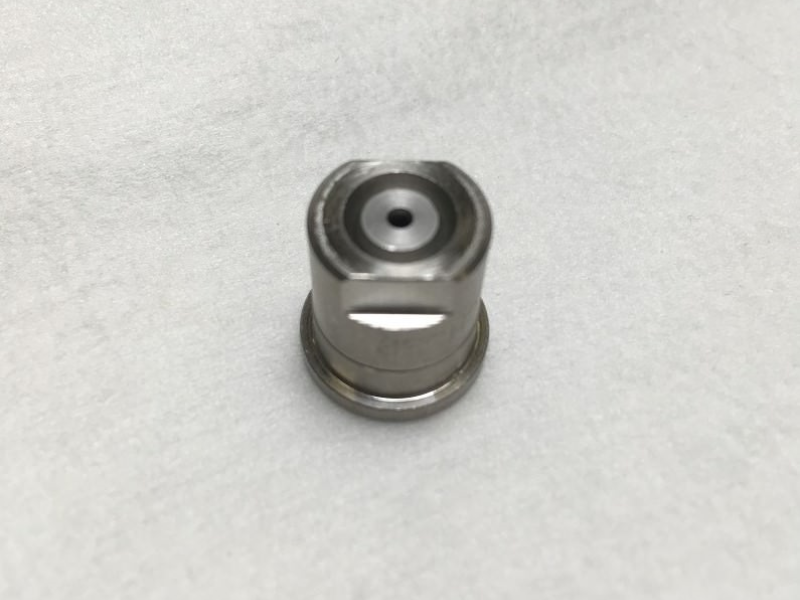 TR397 – tryska ke kartáči s pěnováním (KA 57)